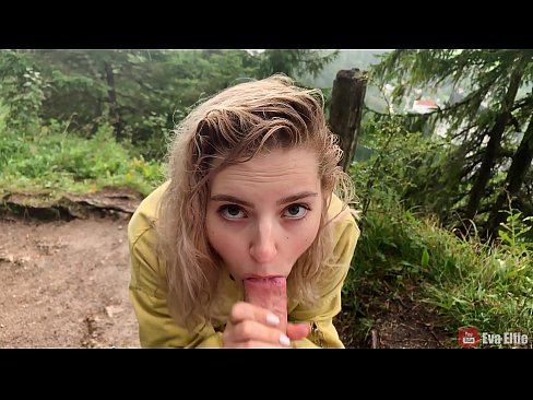 ❤️ Nighean a’ slugadh cum às deidh blowjob poblach - Eva Elfi ❤️❌ Bhidio fucking leinn ️❤
